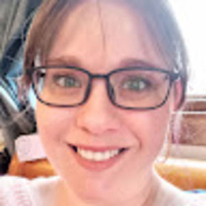 Meet your Posher, Joanie